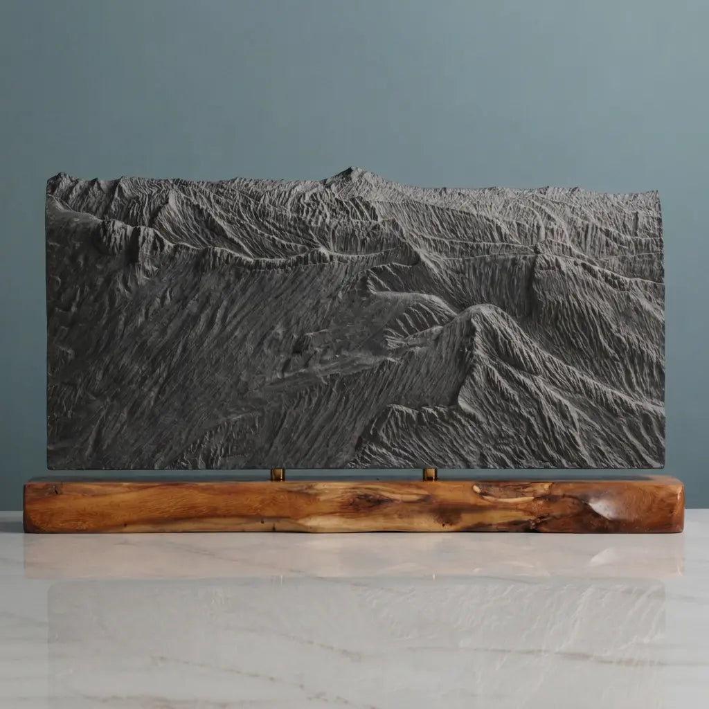 Glacier Peak Sculpture - Snowking Mountain Sculpted Peaks