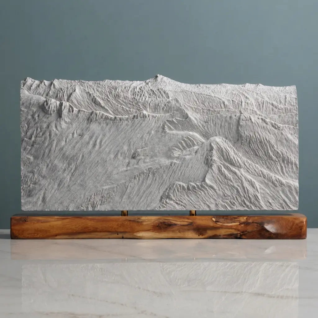 Glacier Peak Sculpture - Snowking Mountain Sculpted Peaks
