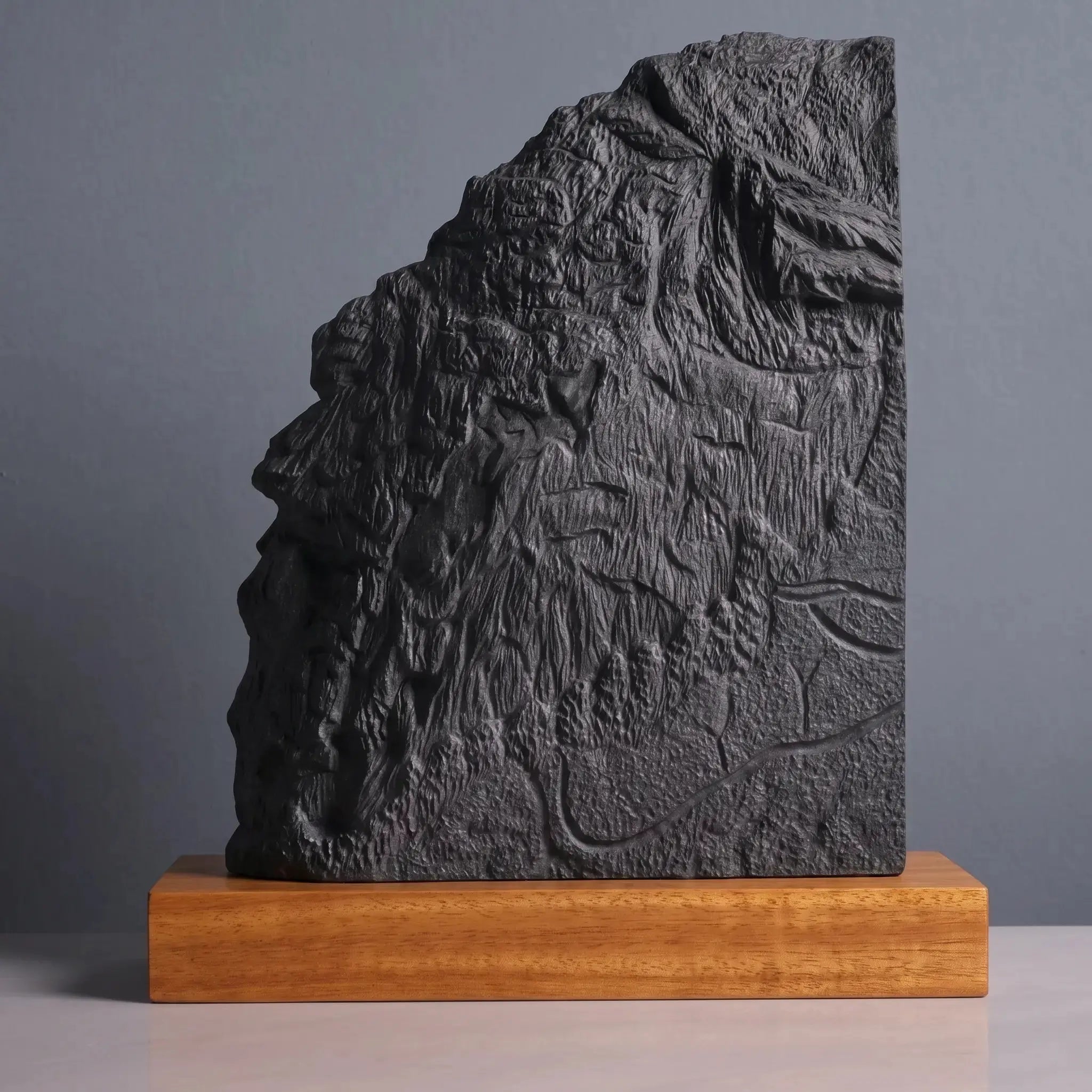 Grandfather Mountain Sculpture (Profile View, North Carolina) Sculpted Peaks
