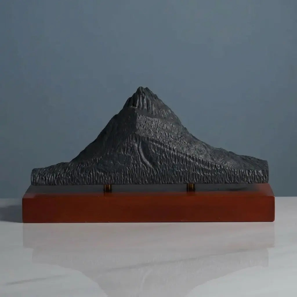 Grinnell Point Sculpture (Glacier National Park, Montana) Sculpted Peaks