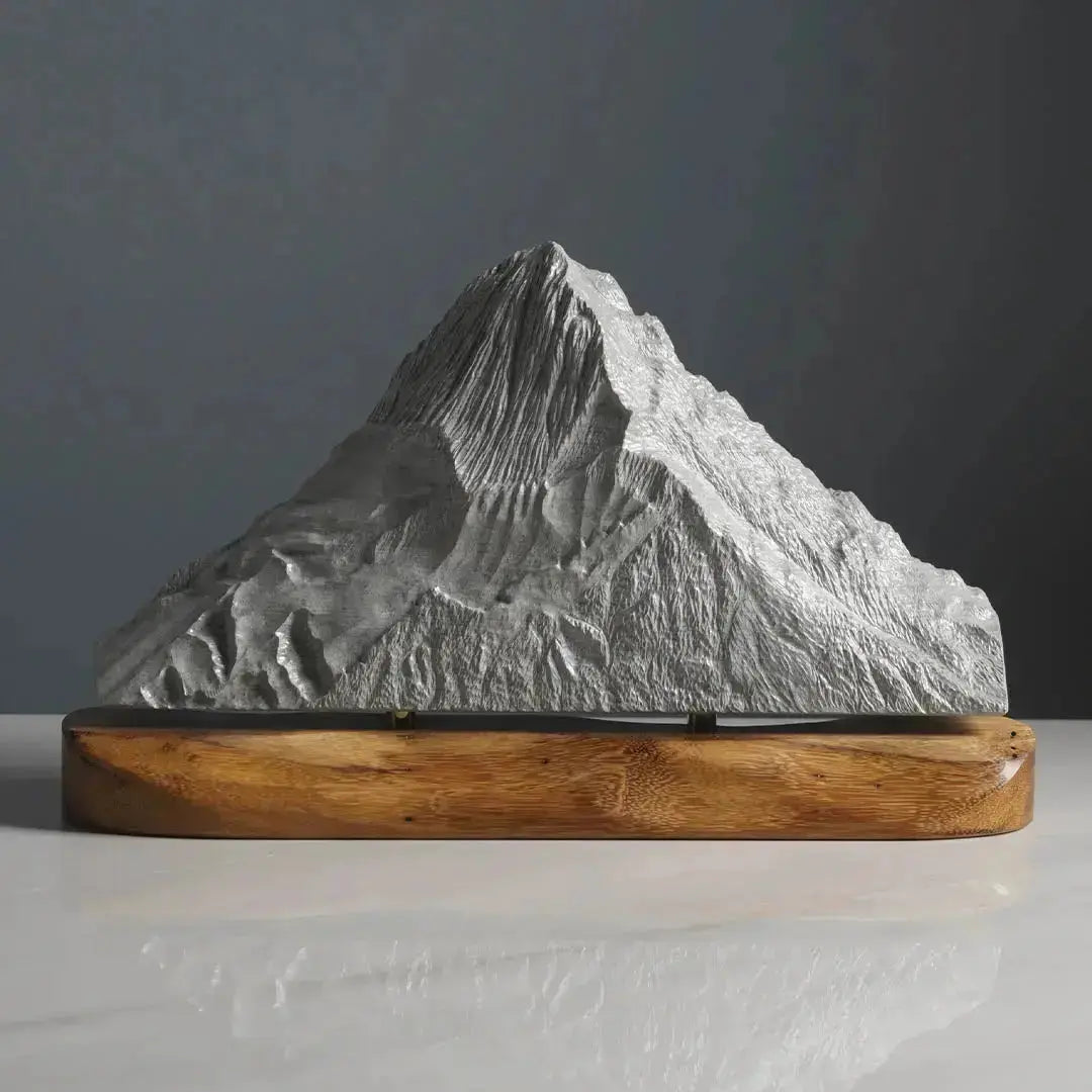 Alpamayo Sculpture (Cordillera Blanca, Peru) Sculpted Peaks