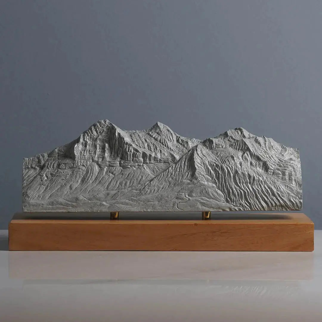 Eiger, Mönch & Jungfrau Sculpture (Bernese Alps, Switzerland) Sculpted Peaks