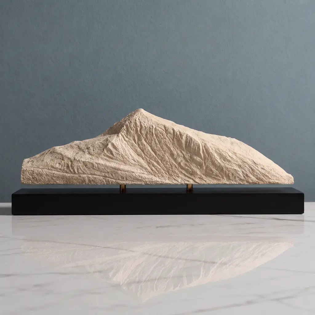 Hoverla Sculpture Sculpted Peaks