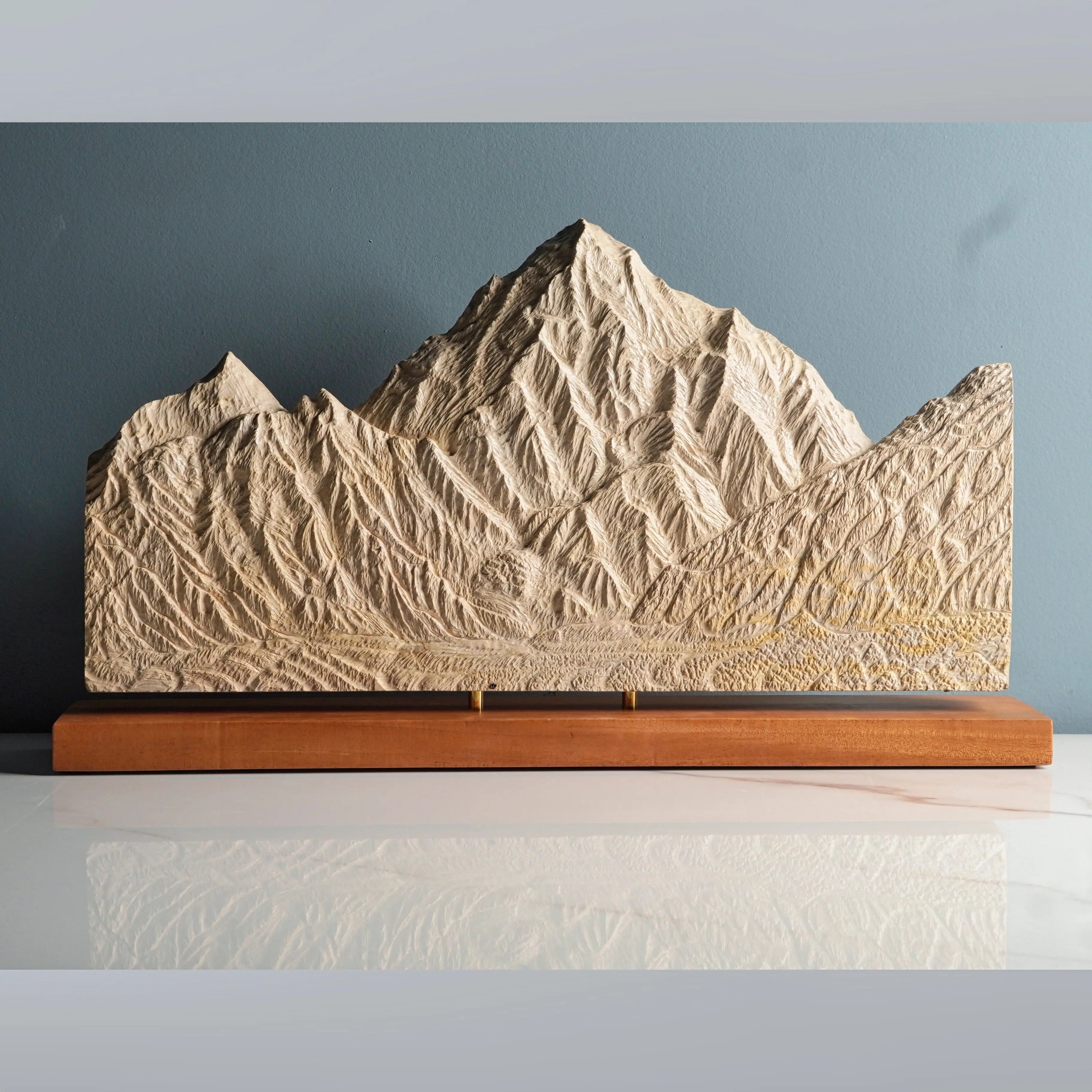 Sculpted Peaks Sculpture IMPF 209