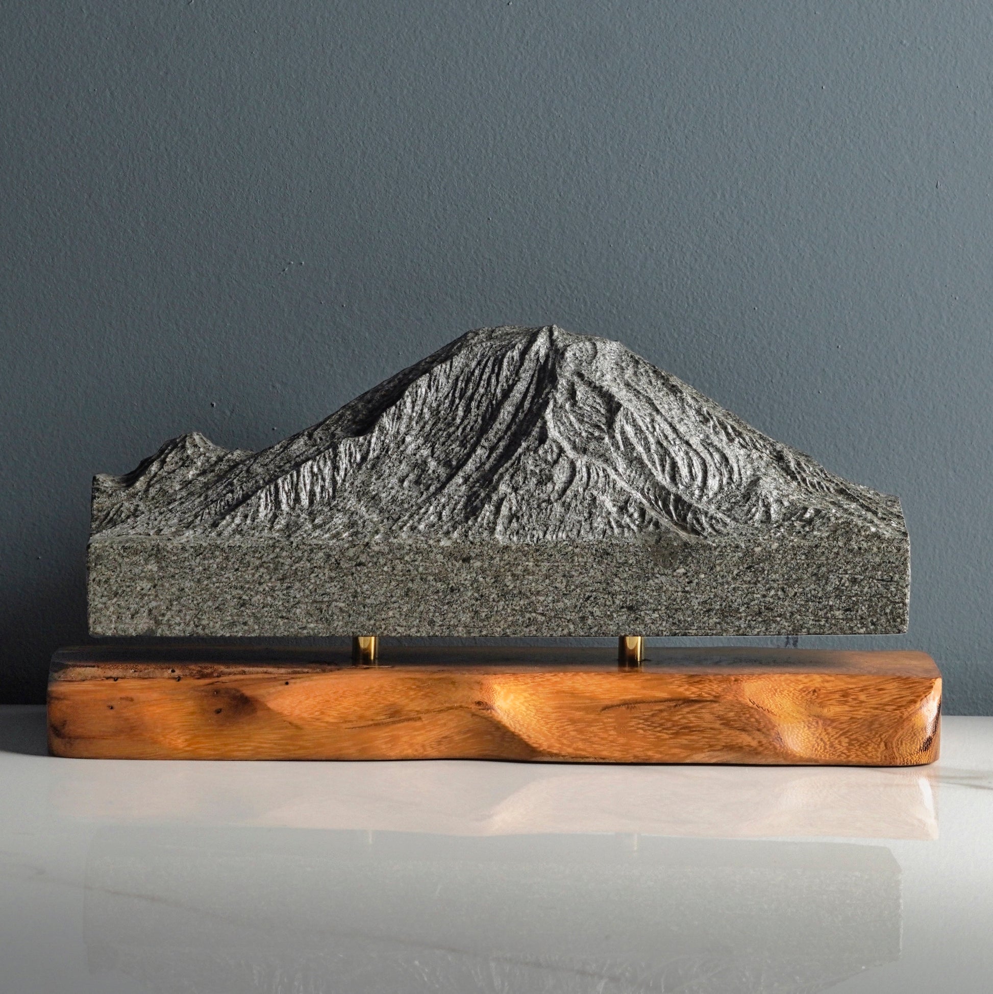 Sculpted Peaks Sculpture IMPF 231