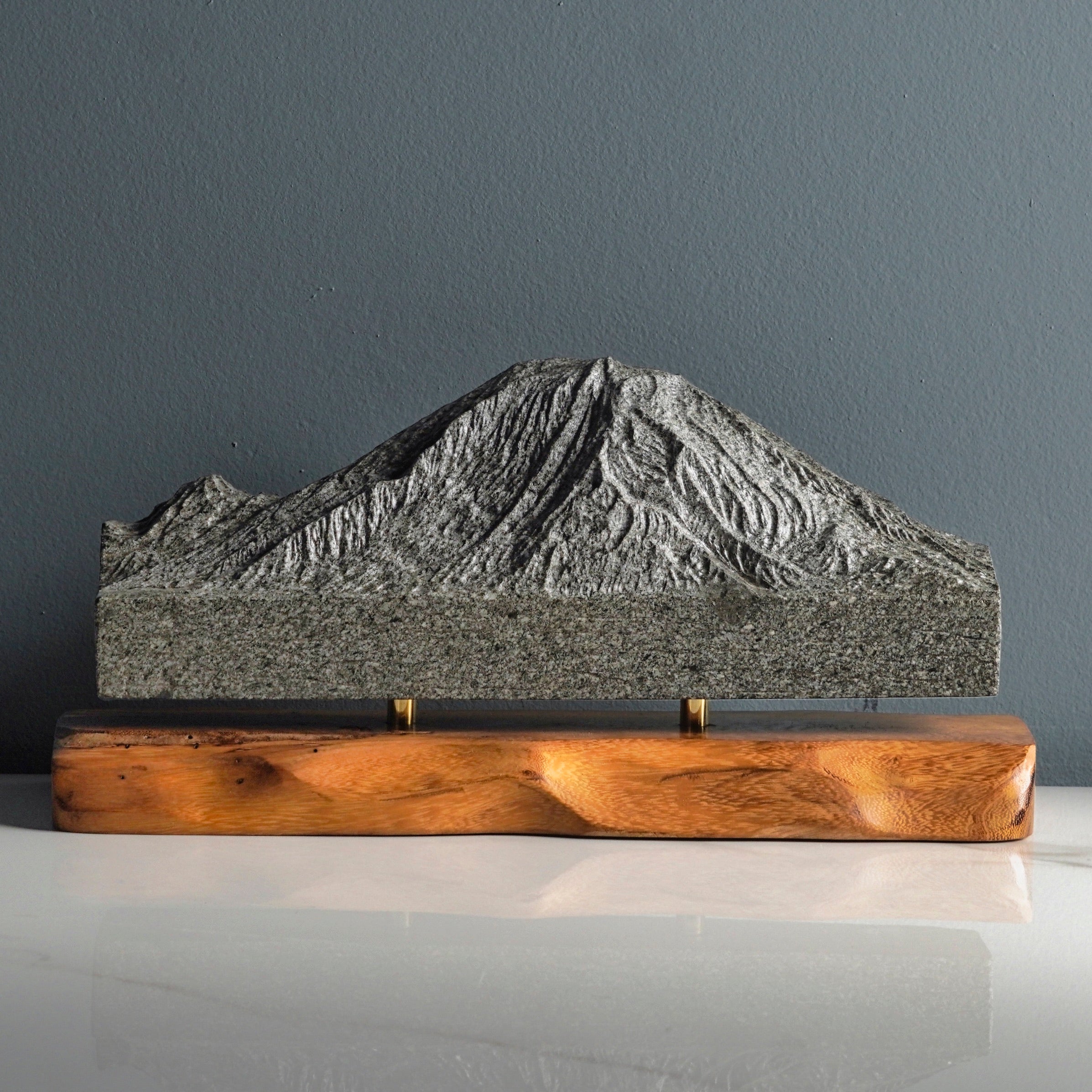 Sculpted Peaks Sculpture IMPF 231