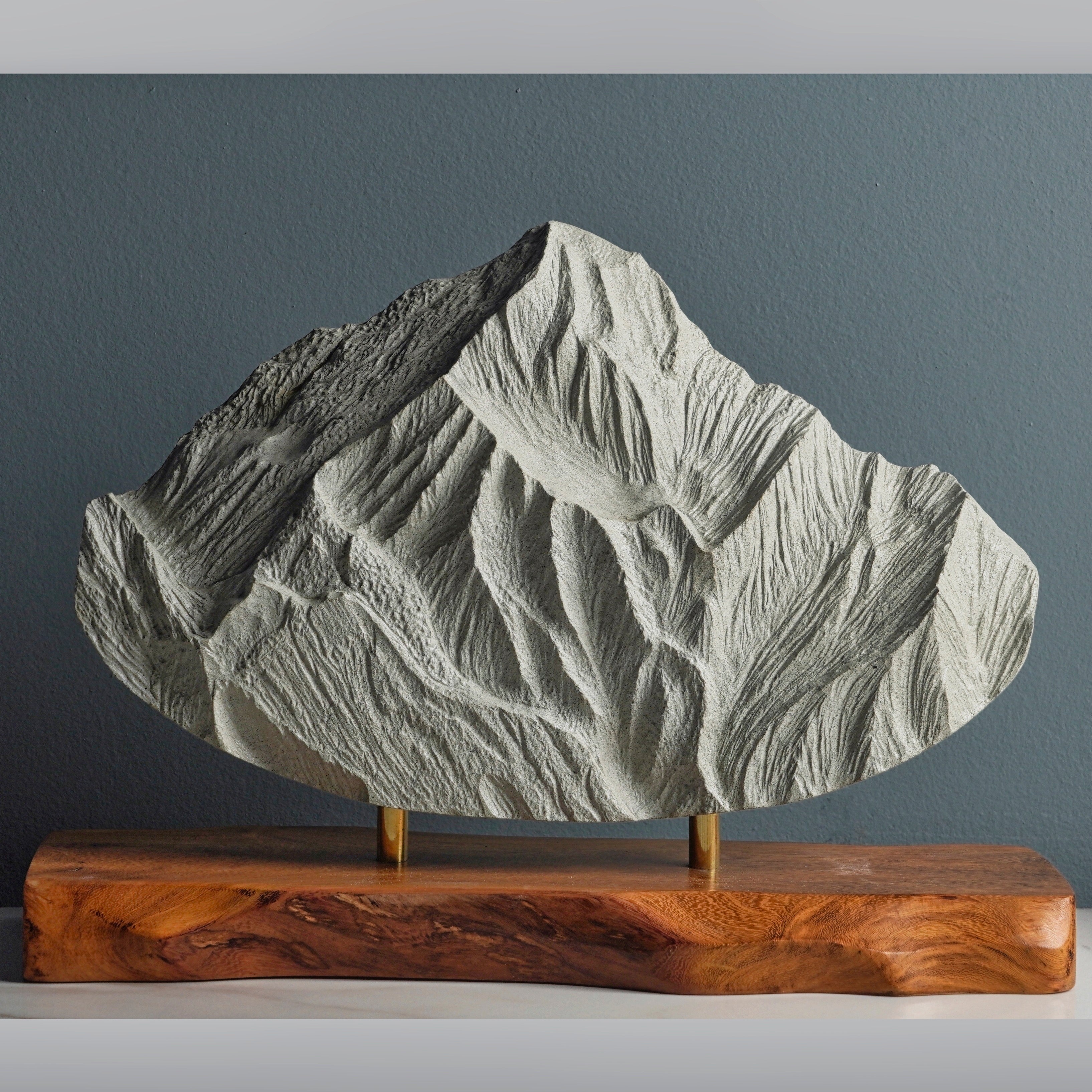 Sculpted Peaks Sculpture IMPF 282