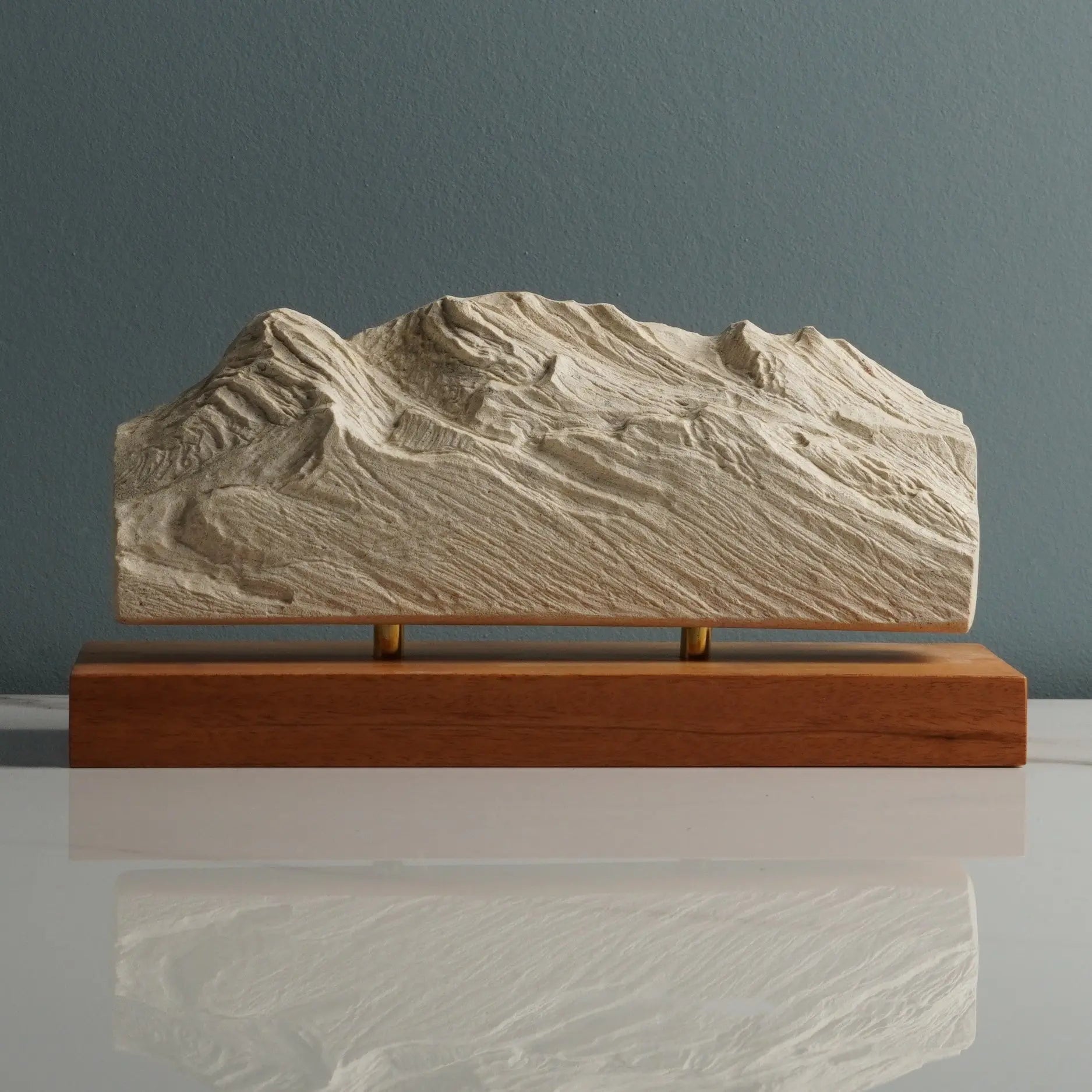 Iztaccíhuatl Volcano Sculpture (Sleeping Woman, Mexico) Sculpted Peaks