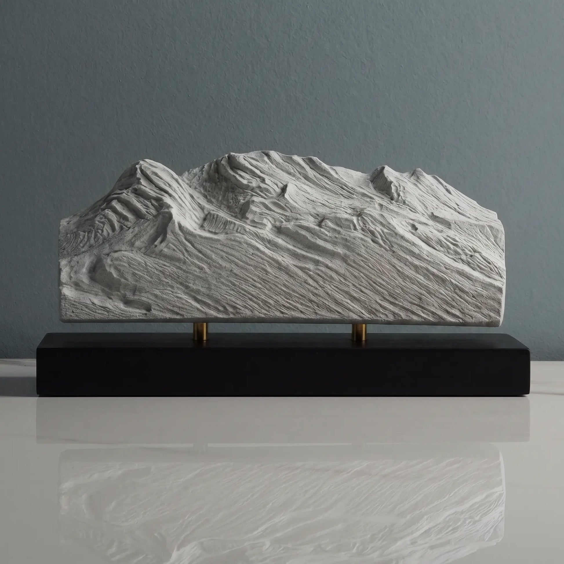 Iztaccíhuatl Volcano Sculpture (Sleeping Woman, Mexico) Sculpted Peaks