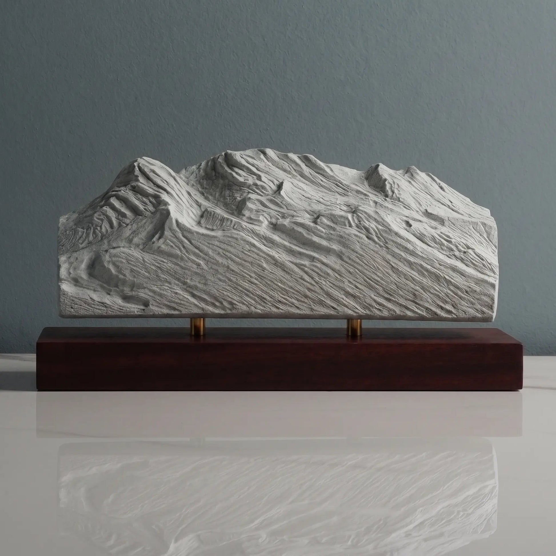 Iztaccíhuatl Volcano Sculpture (Sleeping Woman, Mexico) Sculpted Peaks