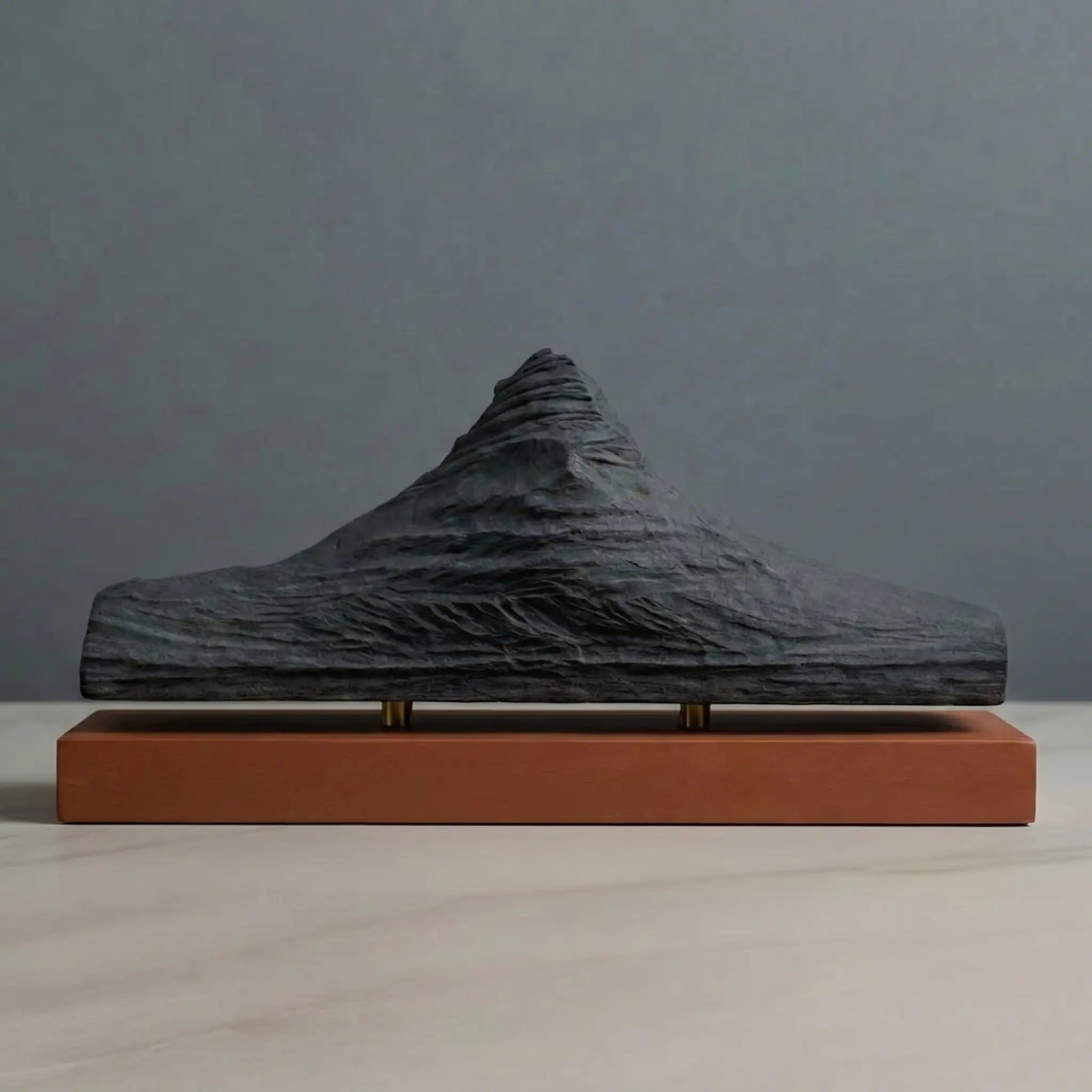 Kirkjufell Sculpture (Iceland) Sculpted Peaks