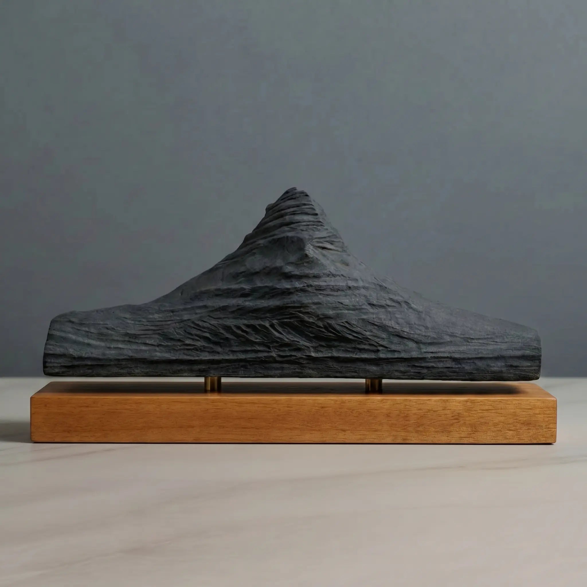 Kirkjufell Sculpture (Iceland) Sculpted Peaks
