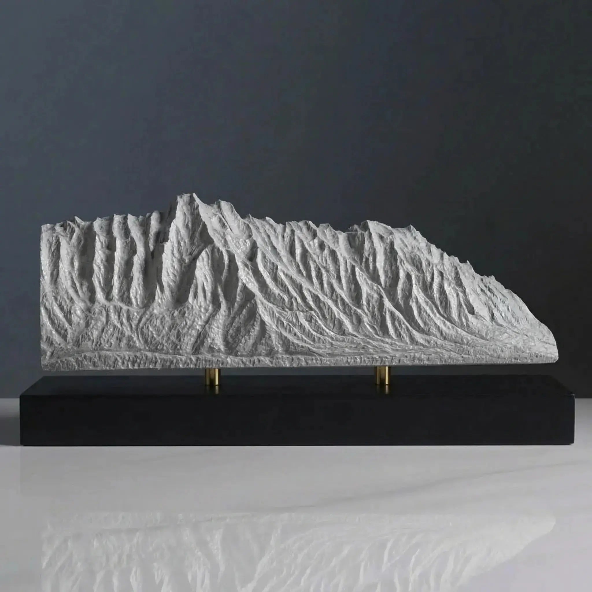 Koʻolau Range Sculpture (Kāne'ohe Bay, Hawaii) Sculpted Peaks