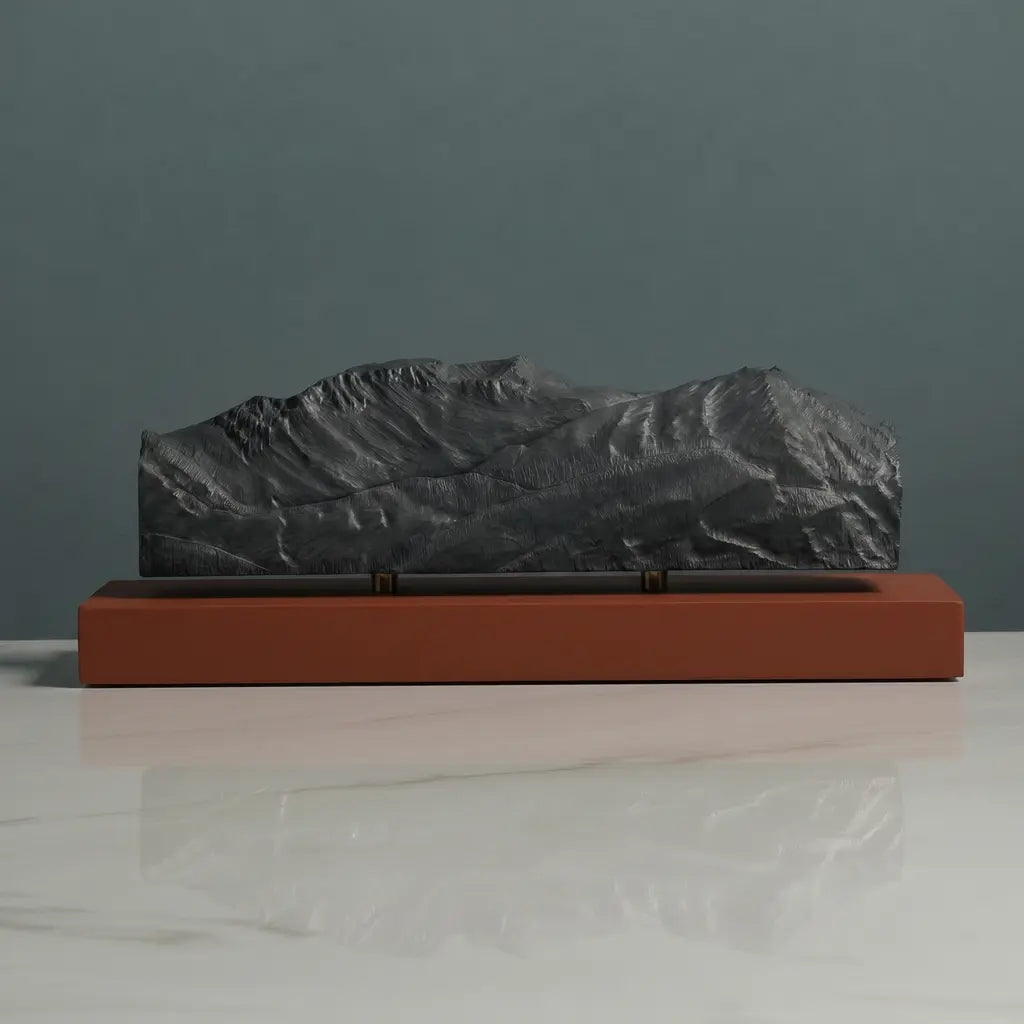 Mammoth Mountain Sculpture (Eastern Sierra, California) Sculpted Peaks