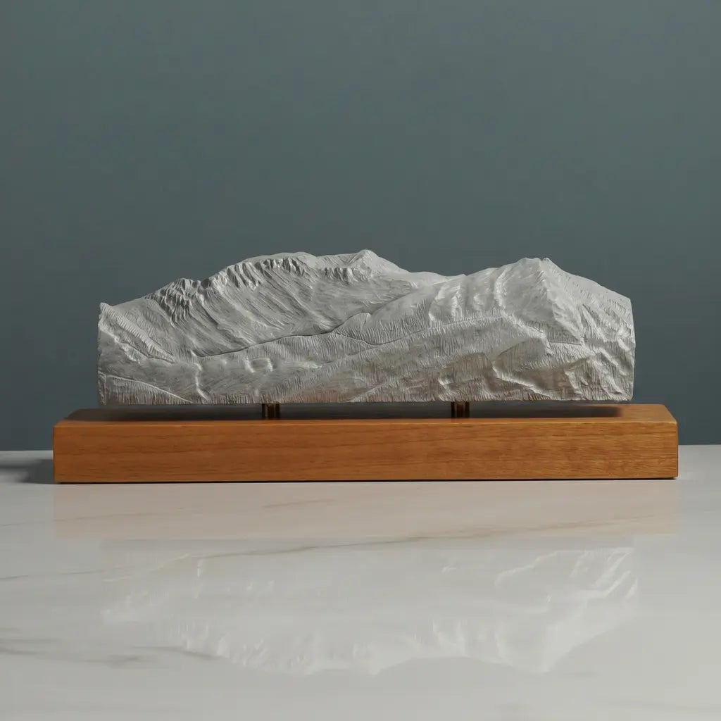 Mammoth Mountain Sculpture (Eastern Sierra, California) Sculpted Peaks