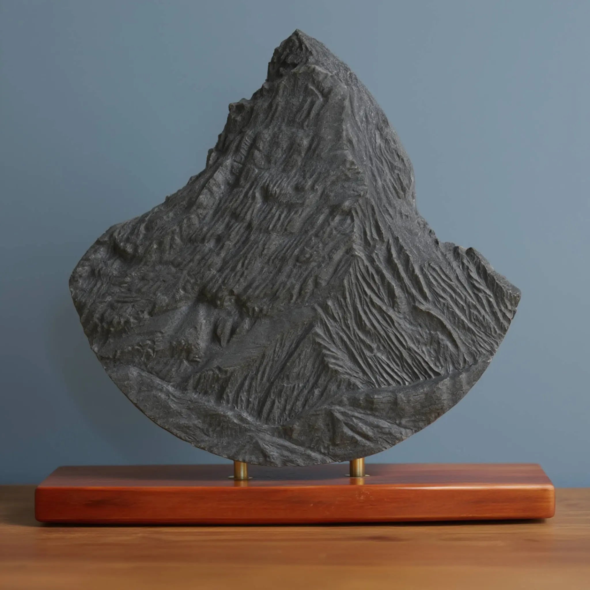 Matterhorn Sculpture (Rounded Bottom) Sculpted Peaks