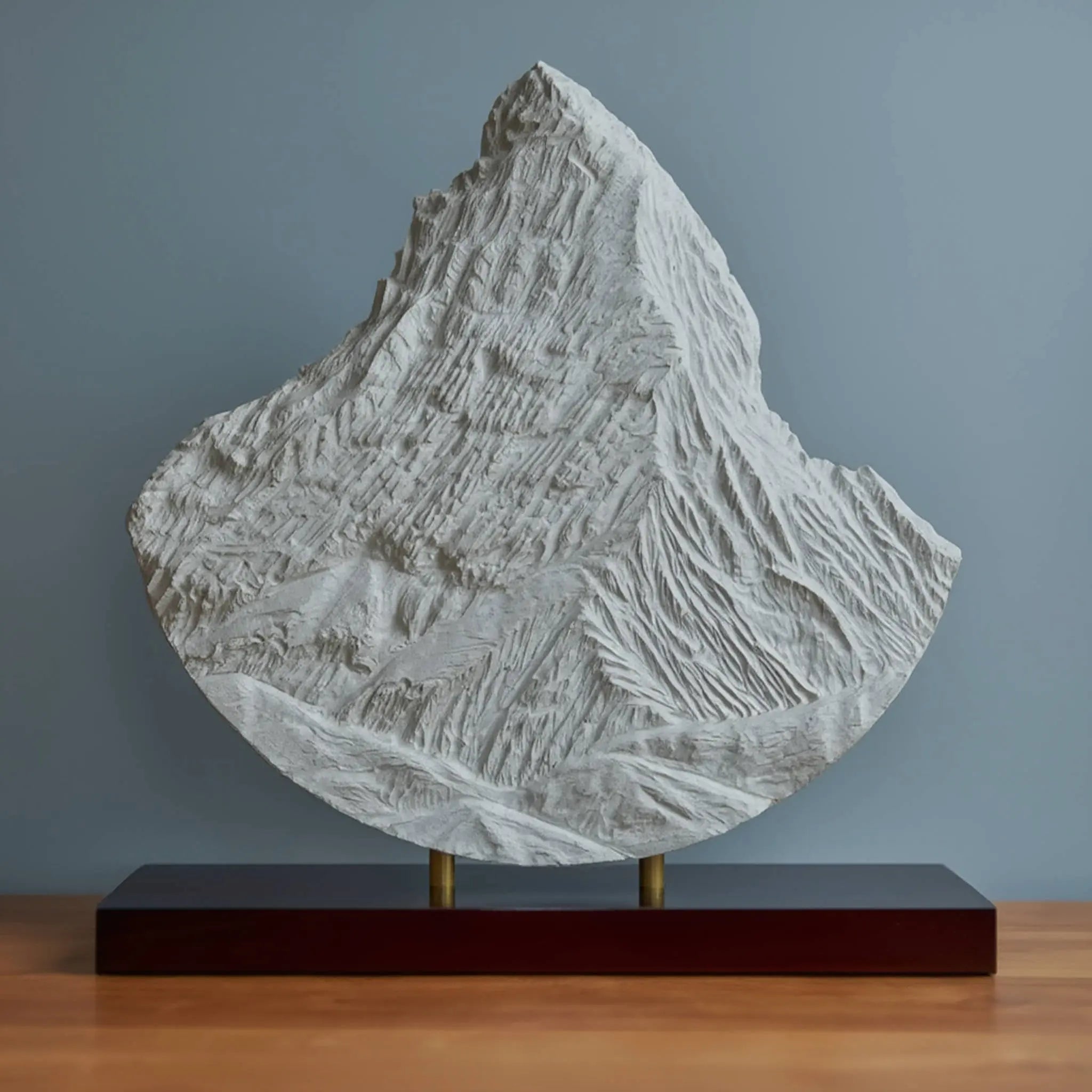 Matterhorn Sculpture (Rounded Bottom) Sculpted Peaks