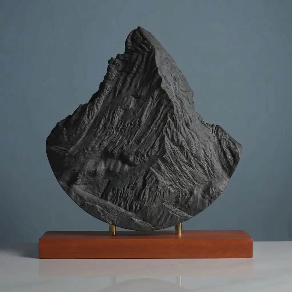 Matterhorn Sculpture (Rounded Bottom) Sculpted Peaks