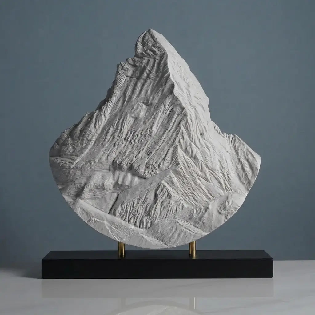Matterhorn Sculpture (Rounded Bottom) Sculpted Peaks