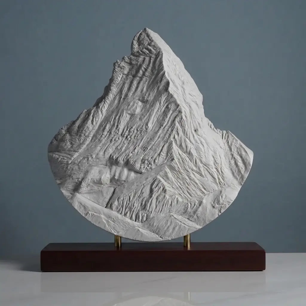 Matterhorn Sculpture (Rounded Bottom) Sculpted Peaks
