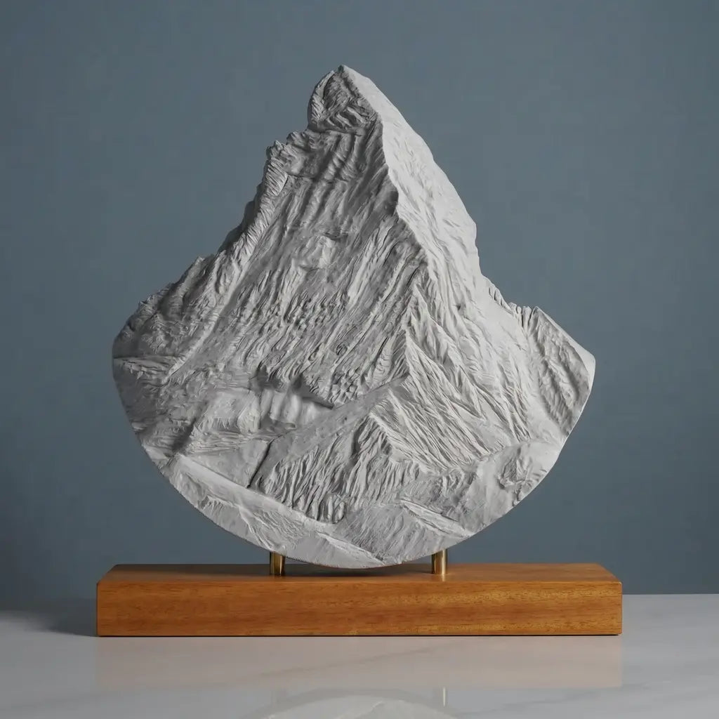 Matterhorn Sculpture (Rounded Bottom) Sculpted Peaks