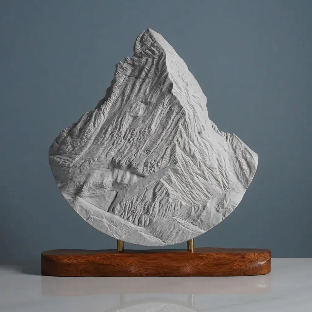 Matterhorn Sculpture (Rounded Bottom) Sculpted Peaks