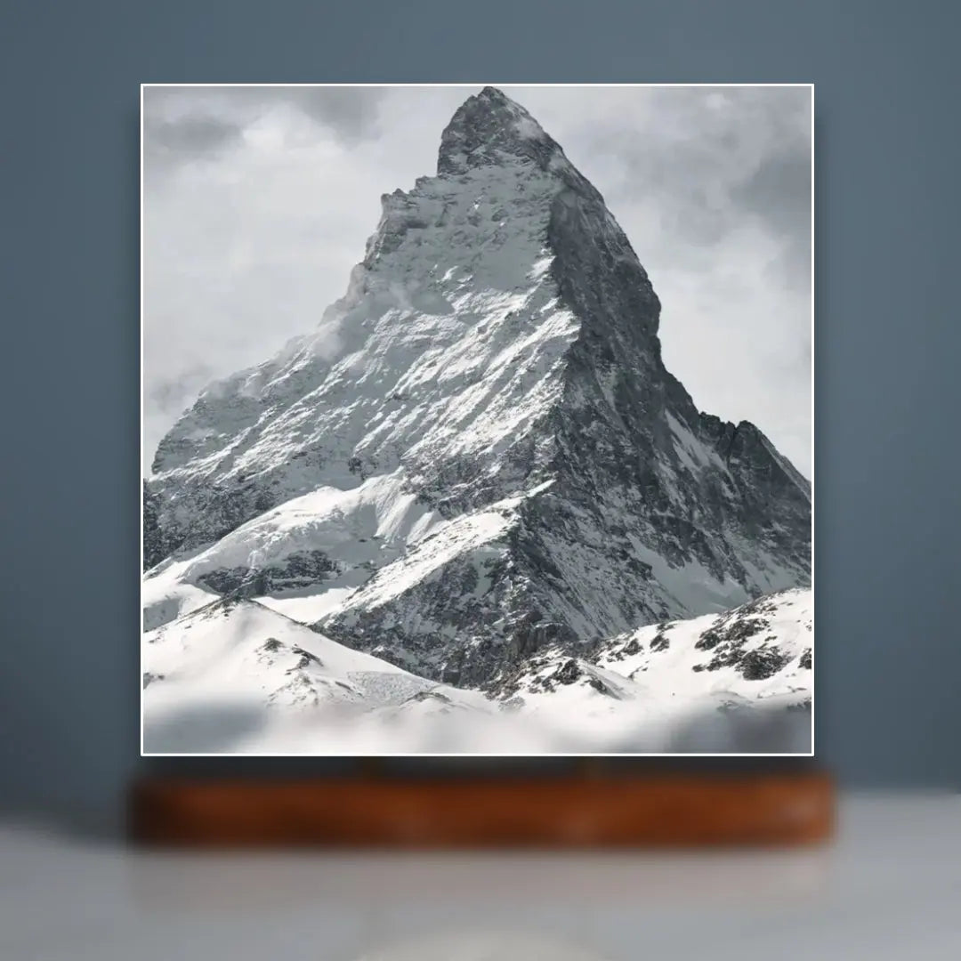 Matterhorn Sculpture (Rounded Bottom) Sculpted Peaks