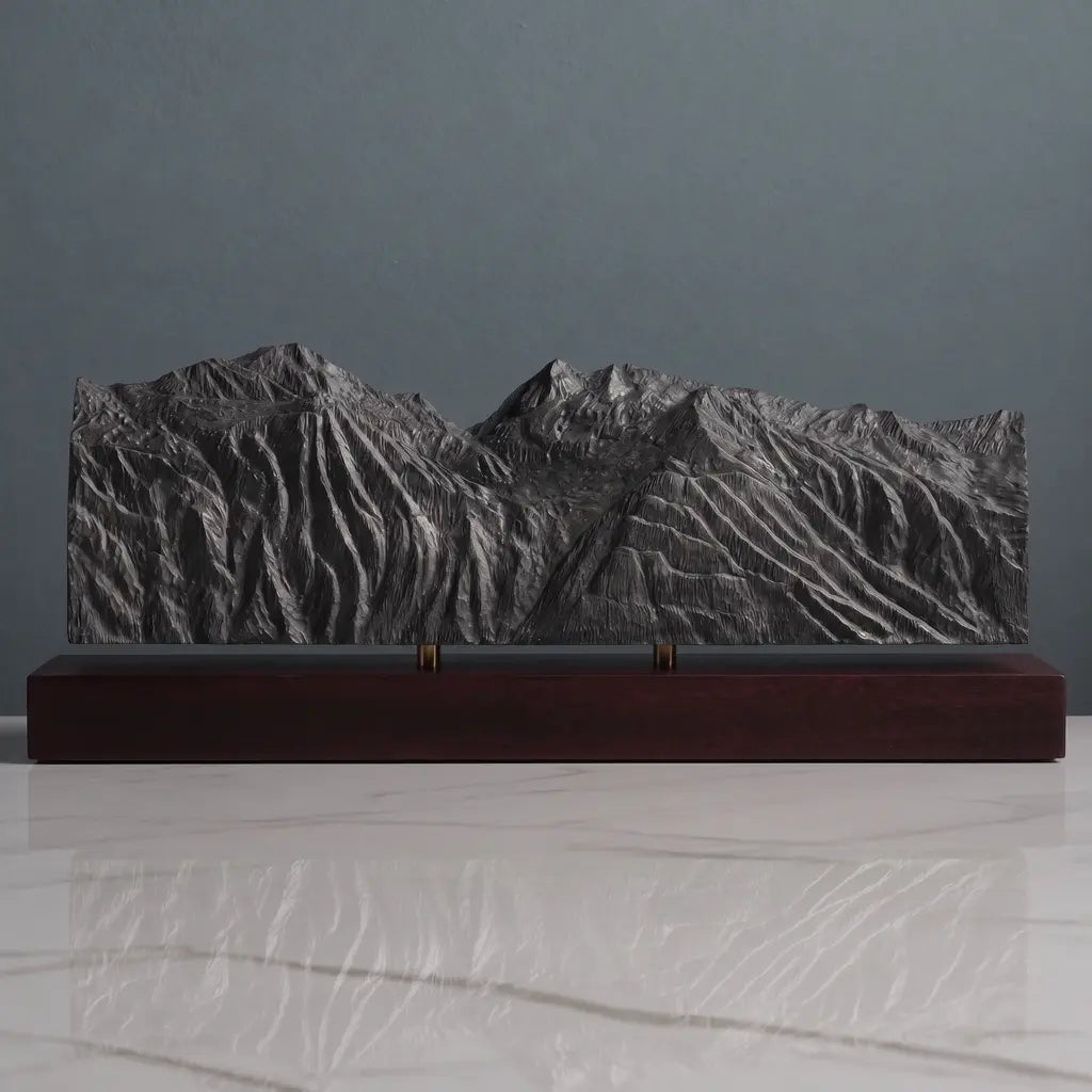 Mont Pourri Sculpture - Sainte Foy Tarentaise Ski Resort Sculpted Peaks