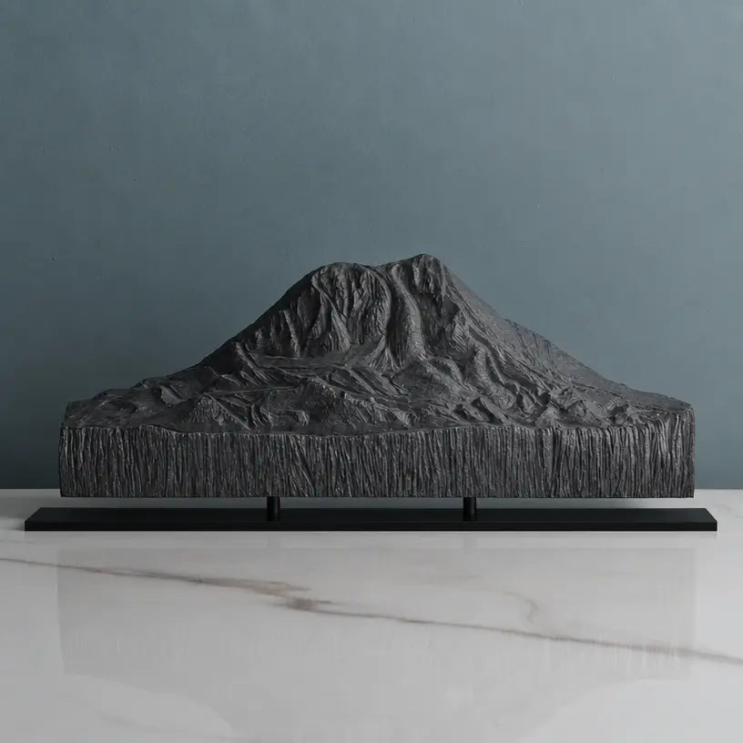 Mount Adams Sculpture - Takhlakh Lake Sculpted Peaks