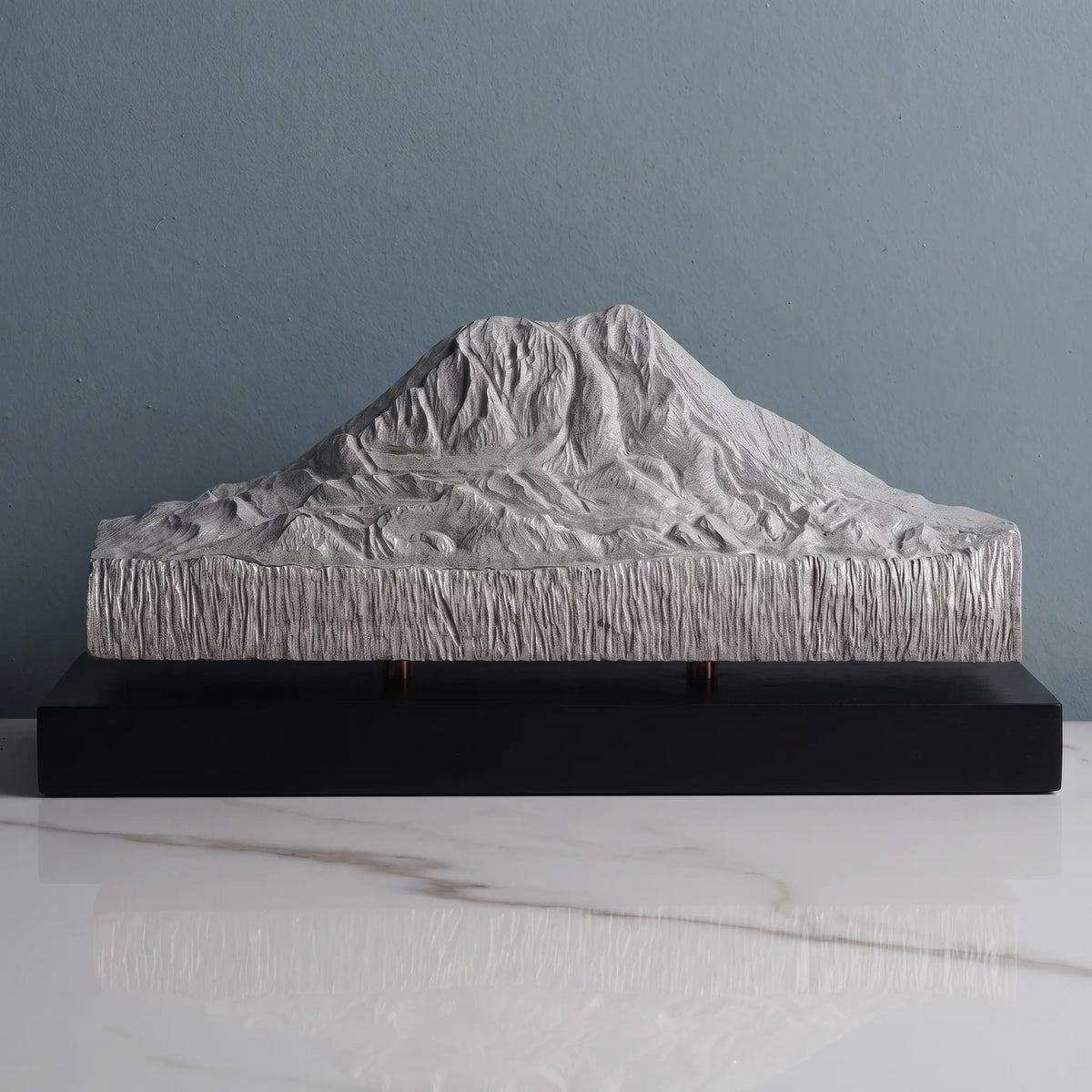 Mount Adams Sculpture - Takhlakh Lake Sculpted Peaks