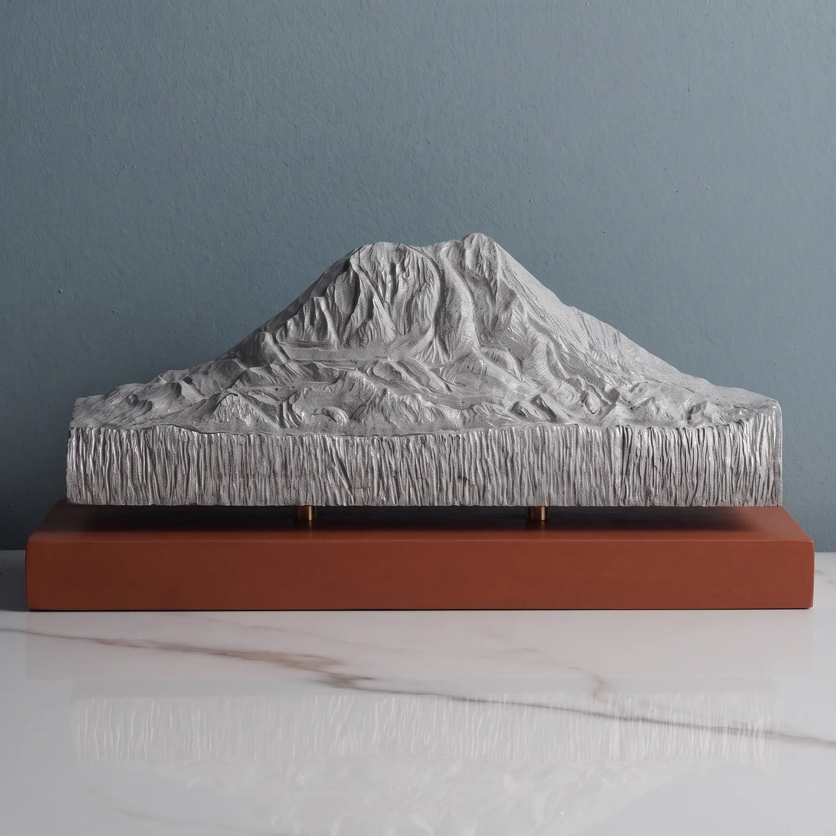 Mount Adams Sculpture - Takhlakh Lake Sculpted Peaks