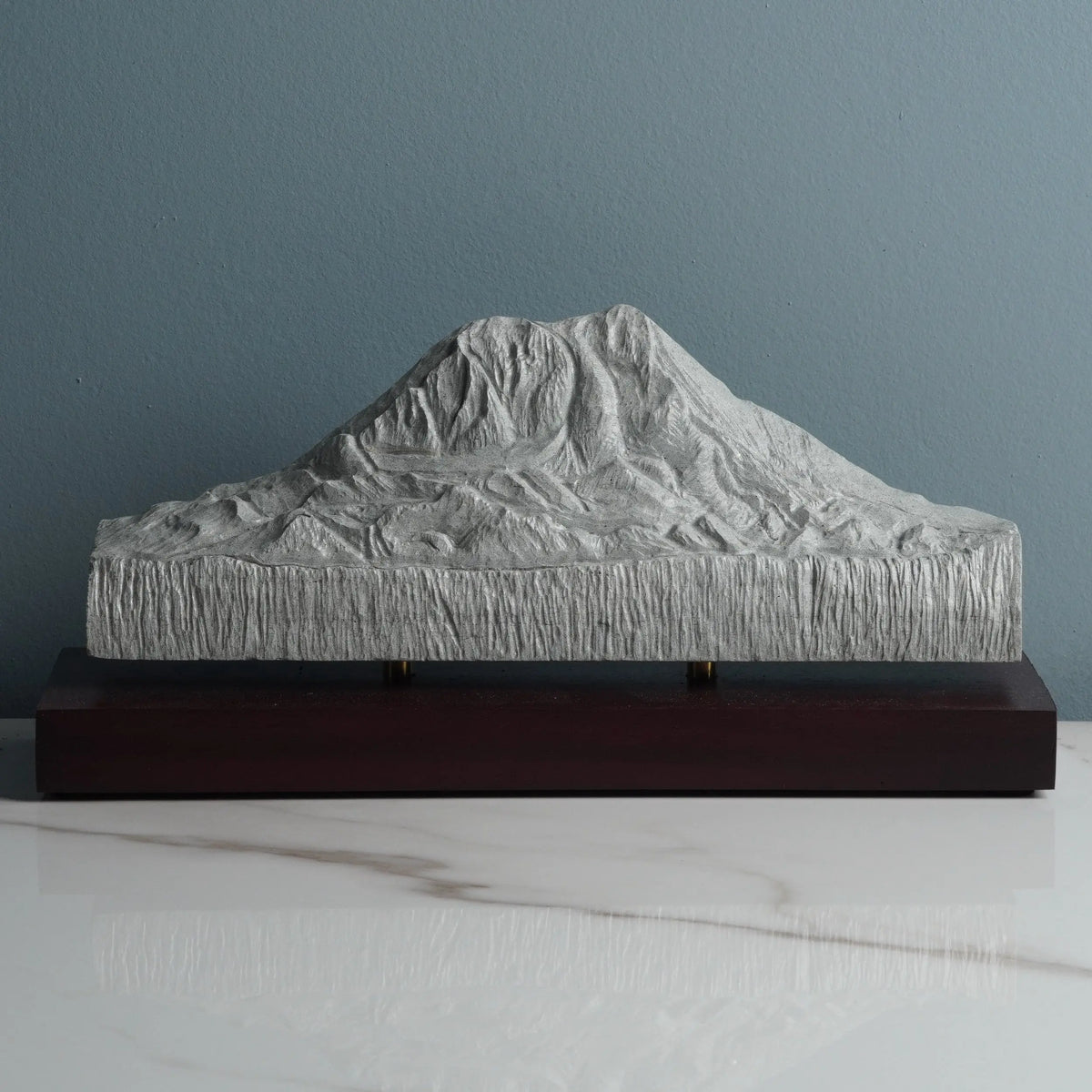 Mount Adams Sculpture - Takhlakh Lake Sculpted Peaks