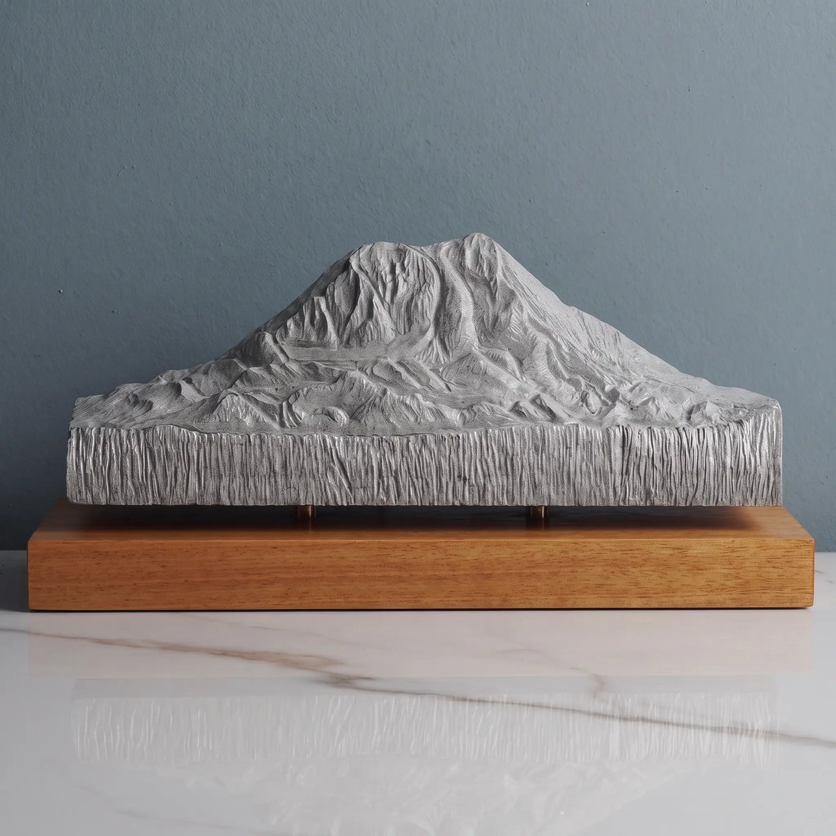 Mount Adams Sculpture - Takhlakh Lake Sculpted Peaks