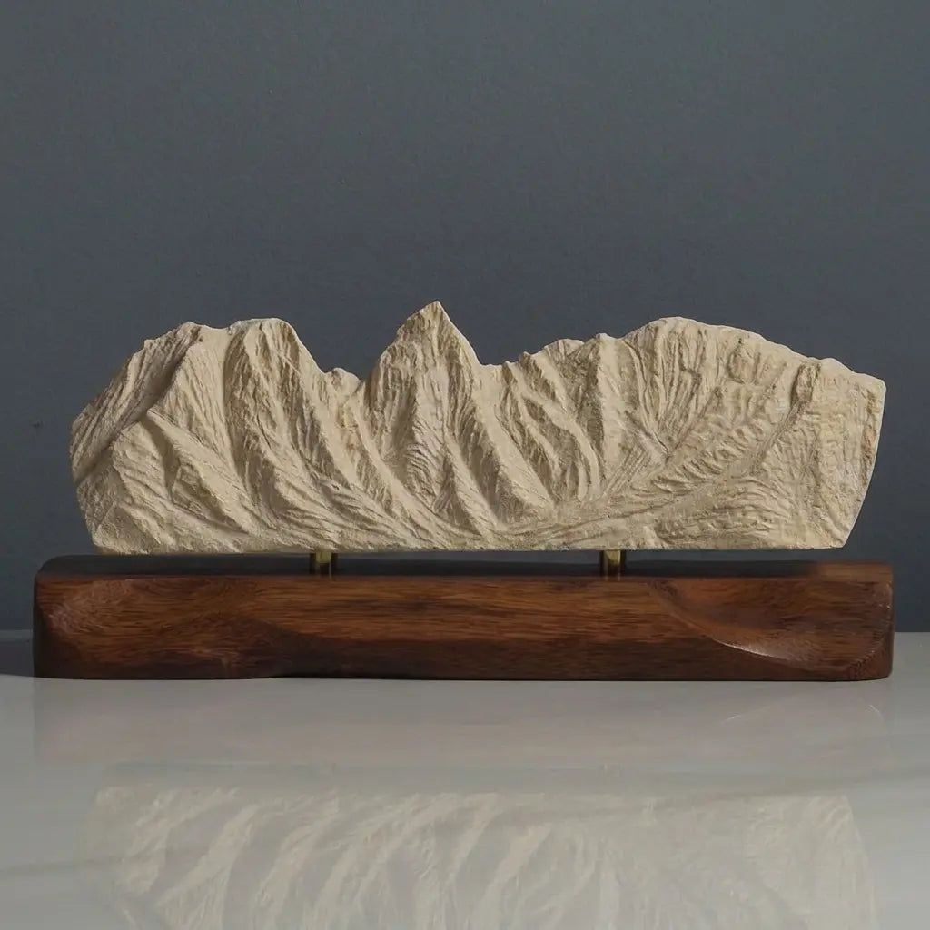 Mount Kalalea Sculpture (Kauaʻi, Hawaii) Sculpted Peaks