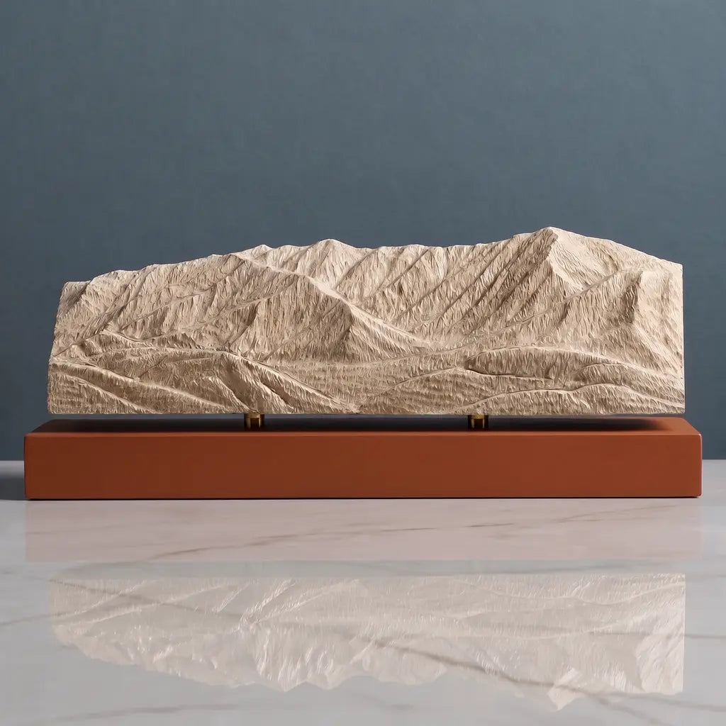 Mount Le Conte Sculpture - Gatlinburg Sculpted Peaks
