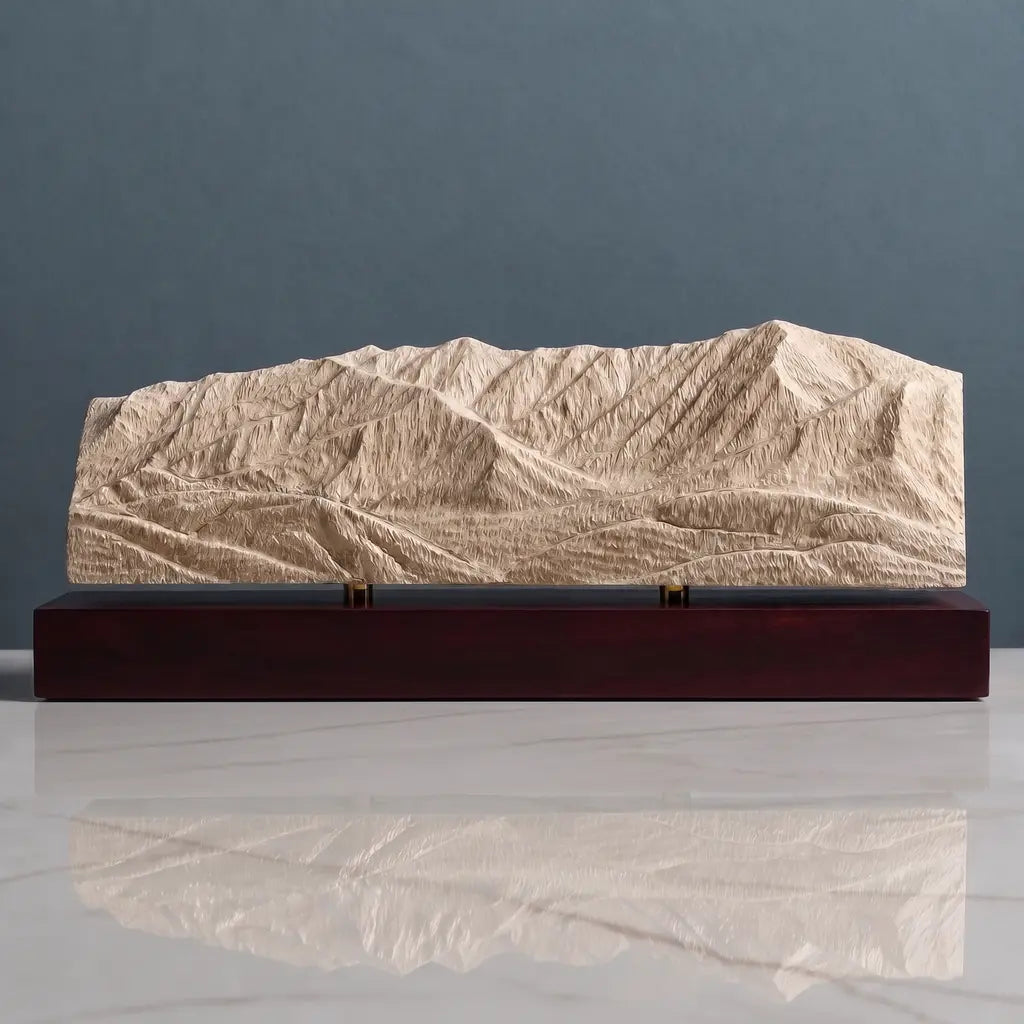 Mount Le Conte Sculpture - Gatlinburg Sculpted Peaks