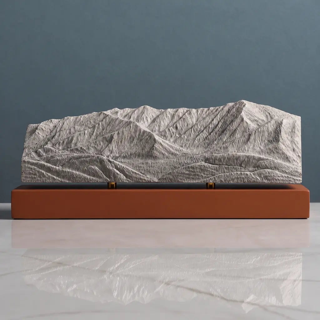 Mount Le Conte Sculpture - Gatlinburg Sculpted Peaks