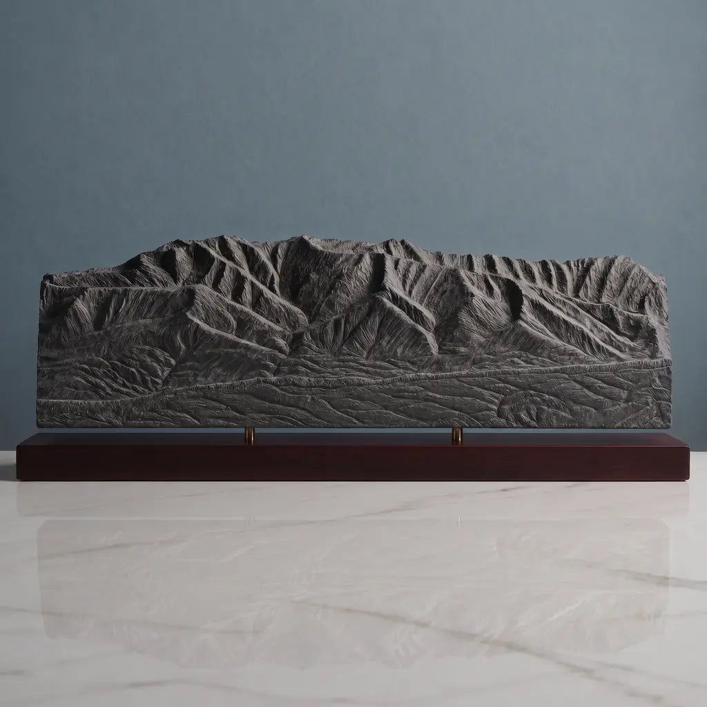 Mount Le Conte Sculpture - Tennessee Sculpted Peaks
