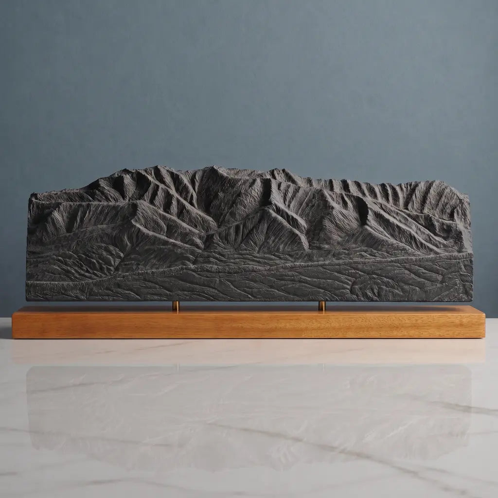 Mount Le Conte Sculpture - Tennessee Sculpted Peaks