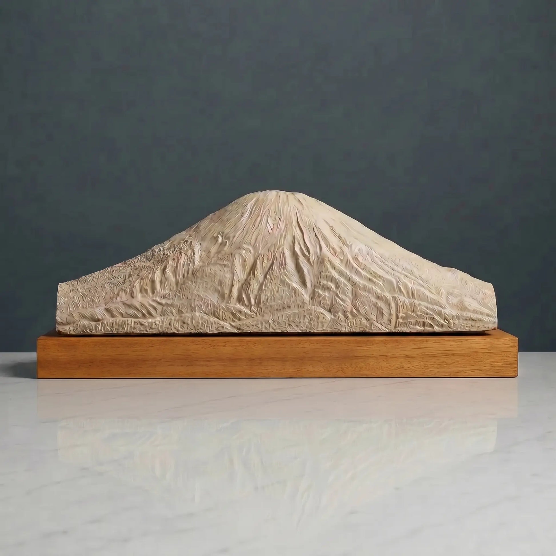 Mount Shiribetsu Sculpture (Hokkaido, Japan) Sculpted Peaks