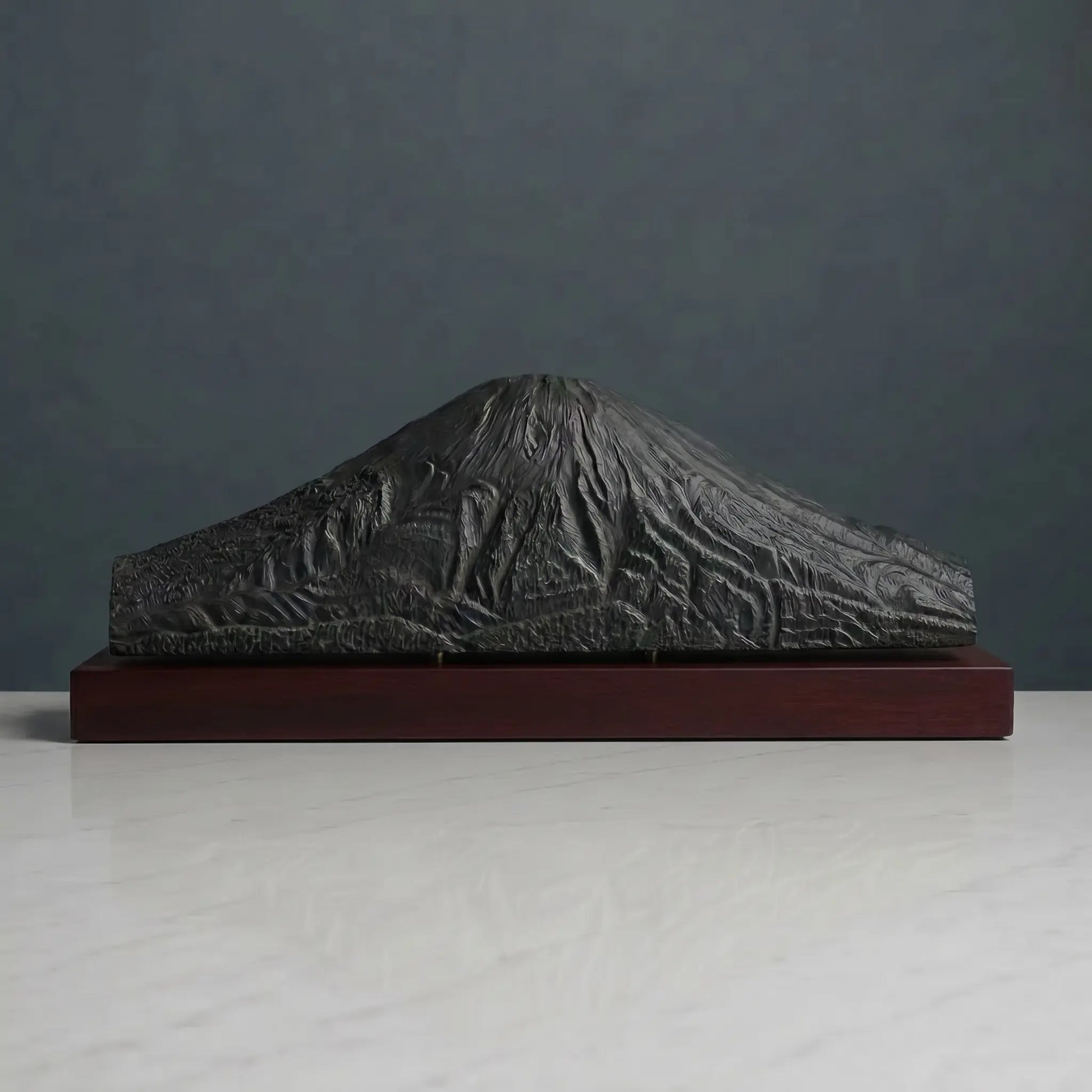 Mount Shiribetsu Sculpture (Hokkaido, Japan) Sculpted Peaks