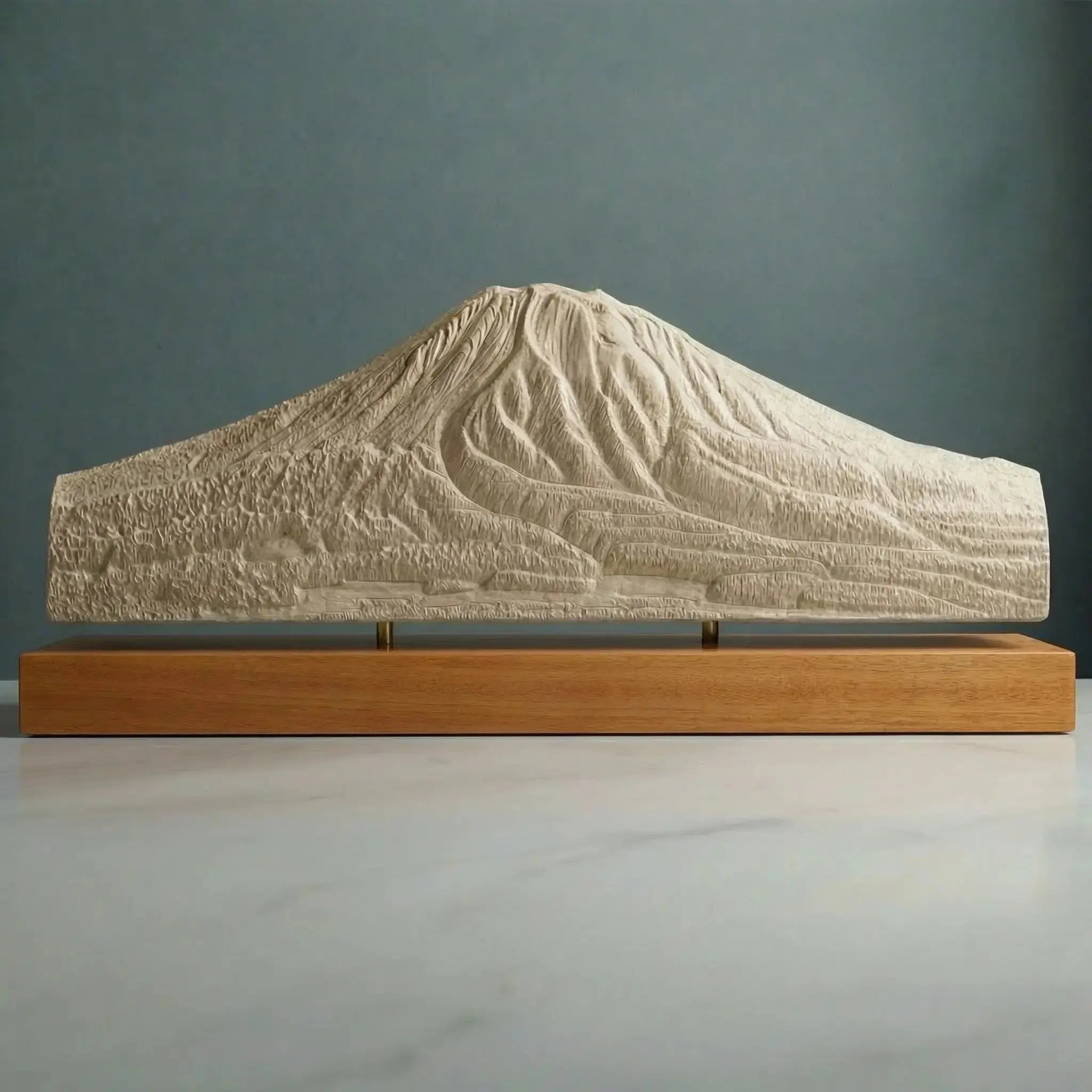 Mount Yotei Sculpture (Hokkaido, Japan) Sculpted Peaks