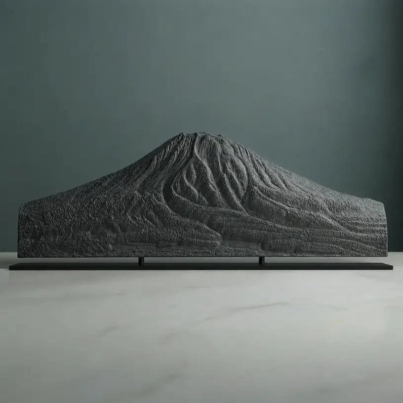 Mount Yotei Sculpture (Hokkaido, Japan) Sculpted Peaks