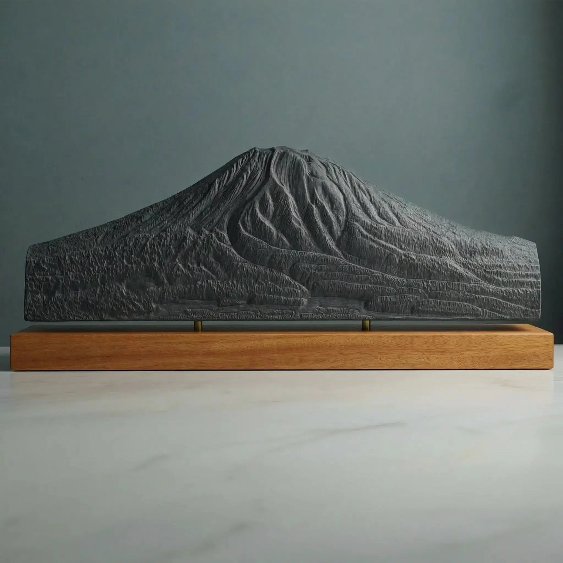 Mount Yotei Sculpture (Hokkaido, Japan) Sculpted Peaks