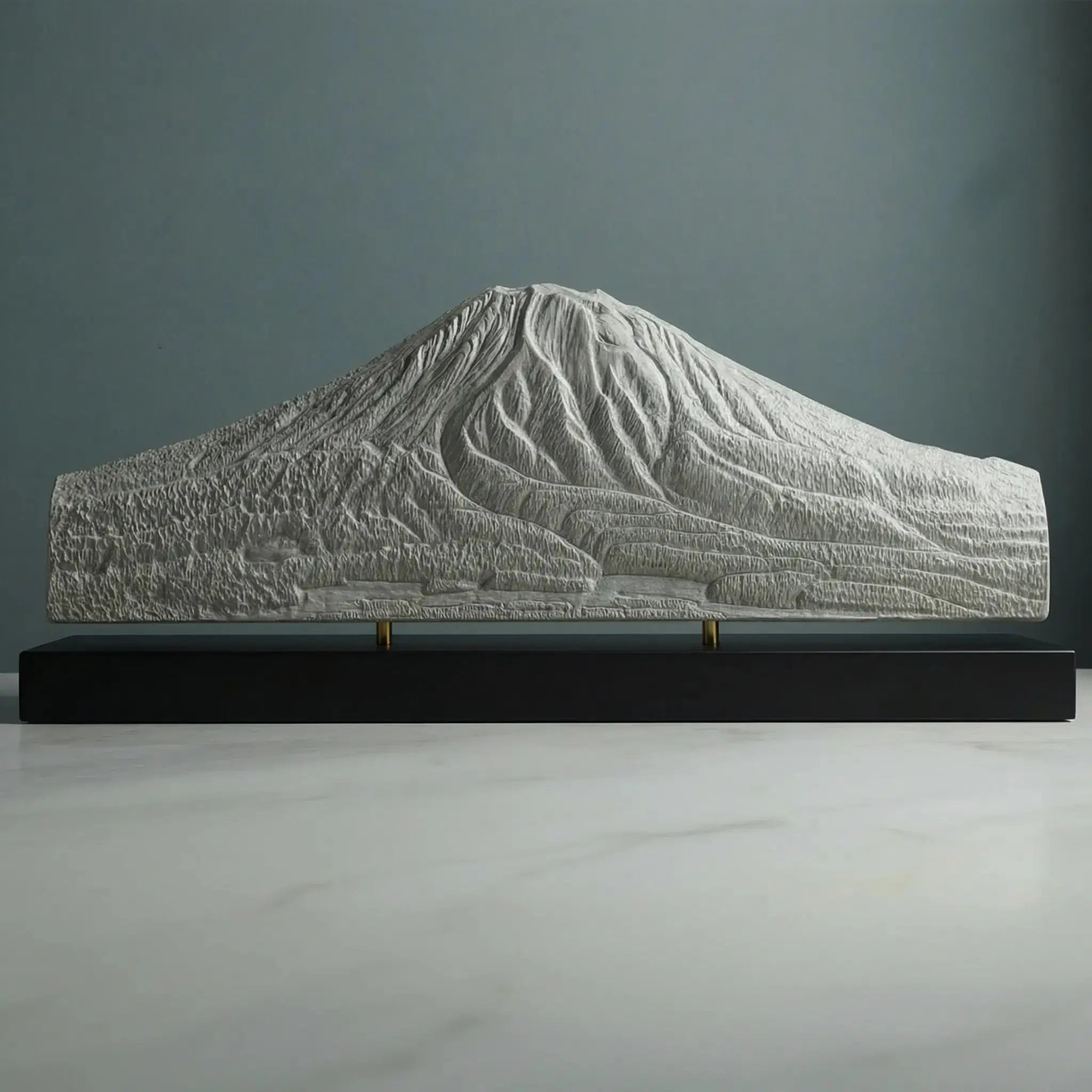 Mount Yotei Sculpture (Hokkaido, Japan) Sculpted Peaks