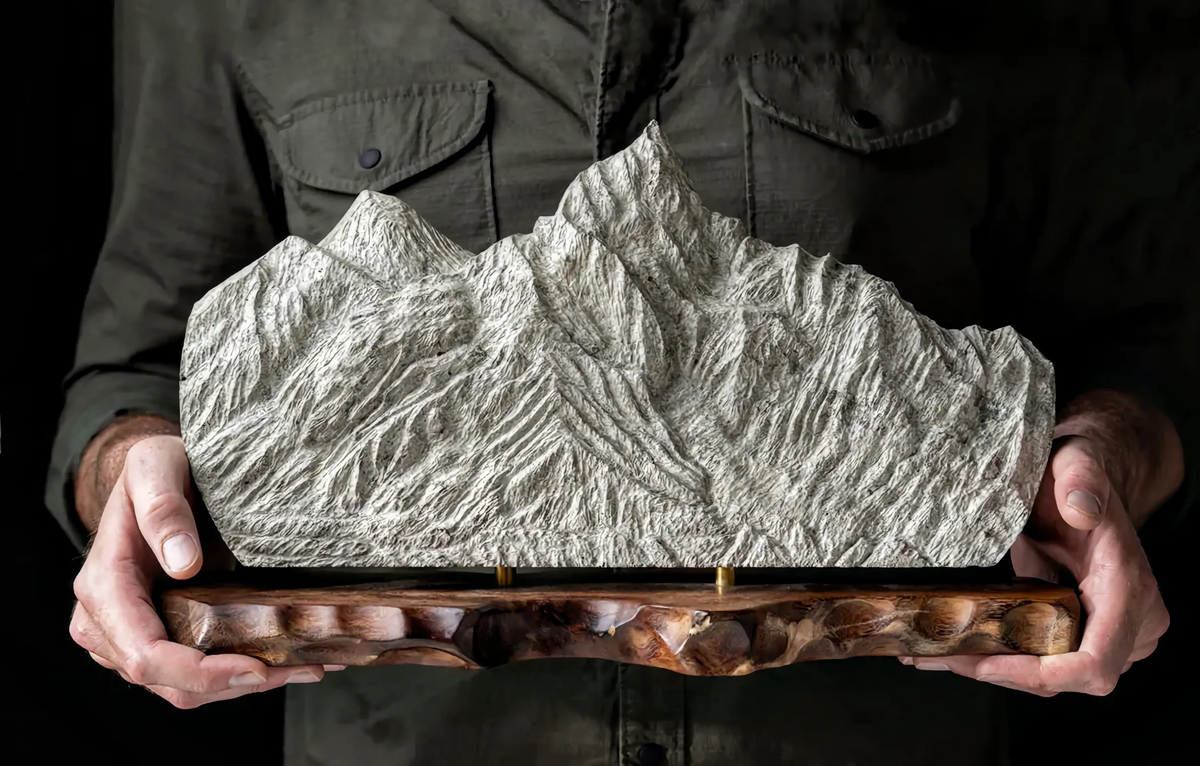 Mountaineering Everest Sculpture | Sculpted Peaks