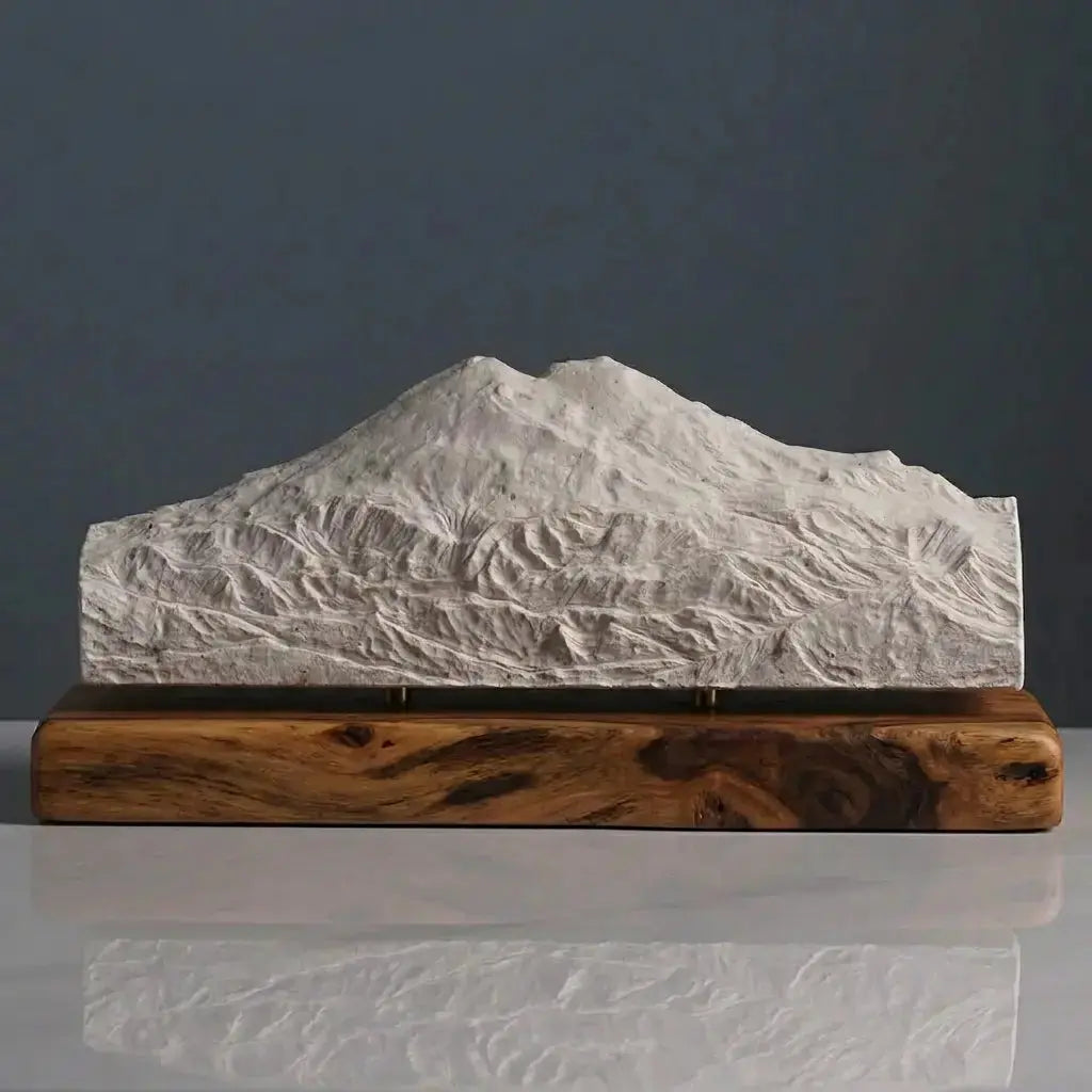 Mount Elbrus Sculpture (Caucasus Mountains, Russia) Sculpted Peaks