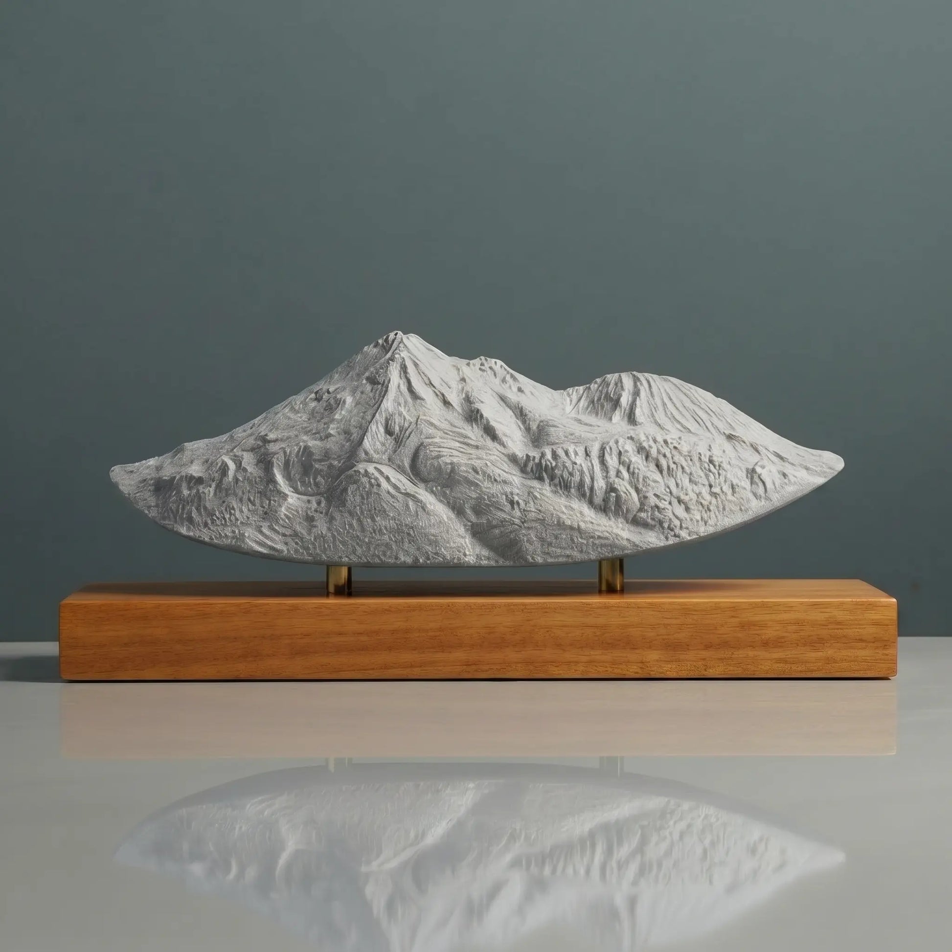 Mount Shasta Sculpture (North Face) Sculpted Peaks