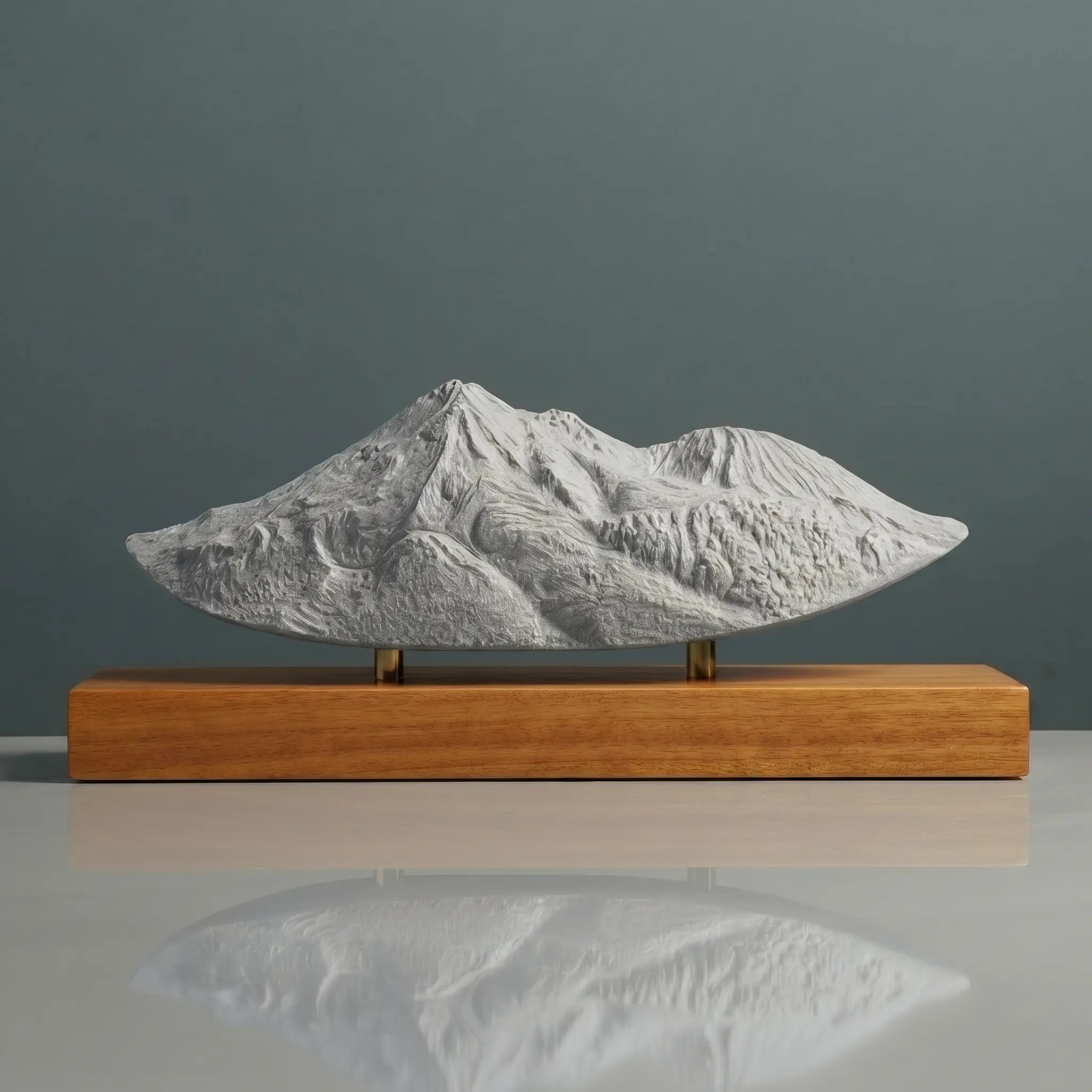 Mount Shasta Sculpture (North Face) Sculpted Peaks