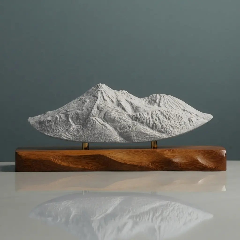 Mount Shasta Sculpture (North Face) Sculpted Peaks